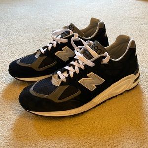 New Balance MADE in USA 990v2 Core